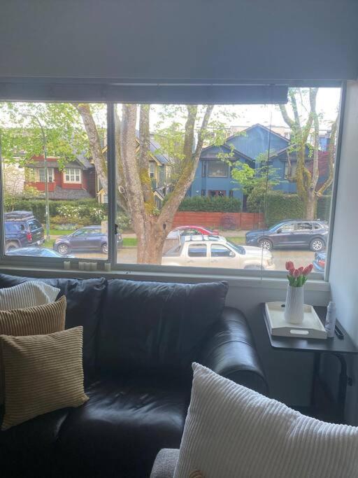 4 Bedroom Upper Level Kits Home Vancouver Exterior photo